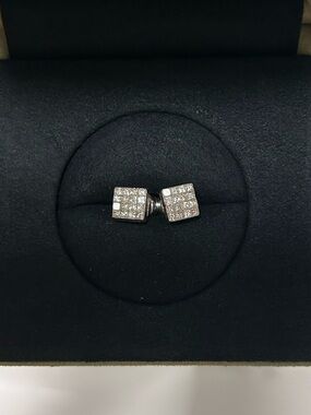 14k white gold diamond square screw-back studs.